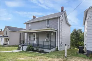 13 Fairview St, North Union Township, PA 15401 - Photo 3