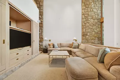 311 Hillcrest Dr, Lower Burrell, PA 15068 - Photo 7