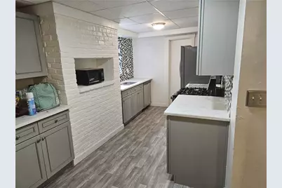 12 E Meyers St, Pittsburgh, PA 15210 - Photo 5