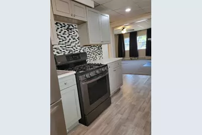 12 E Meyers St, Pittsburgh, PA 15210 - Photo 7