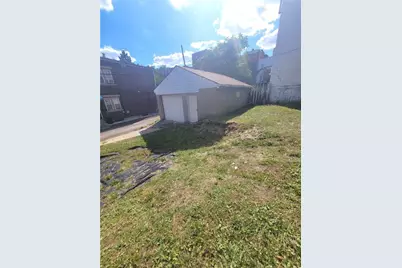 12 E Meyers St, Pittsburgh, PA 15210 - Photo 25