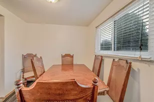 954 Ellen Dr, Pittsburgh, PA 15227 - Photo 17