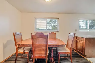 954 Ellen Dr, Pittsburgh, PA 15227 - Photo 15