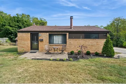 1638 Arnold St, Pittsburgh, PA 15205 - Photo 1