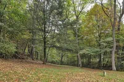 155 Harrold St, Hempfield Township, PA 15644 - Photo 37