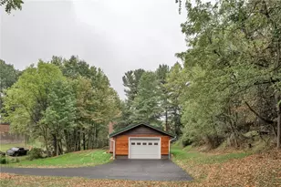 155 Harrold St, Hempfield Township, PA 15644 - Photo 35