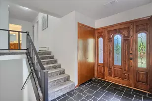 212 Ridgeway Dr, Economy, PA 15005 - Photo 5