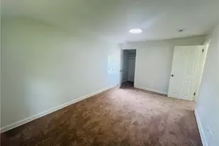 543 Burton Dr, Pittsburgh, PA 15235 - Photo 17