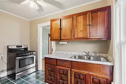 1370 Charlotte Avenue, Rochester, PA 15074 - Photo 15