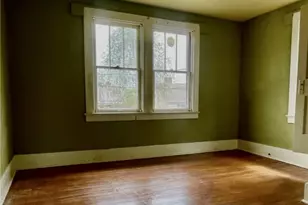 315 Spruce St, Vandergrift, PA 15690 - Photo 11