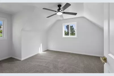 306 Dorseyville Rd, Pittsburgh, PA 15215 - Photo 23