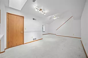 806 Magnolia Ct, Saxonburg Boro, PA 16056 - Photo 9