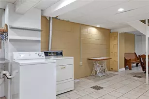 1252 Sharon St, Aliquippa, PA 15001 - Photo 31