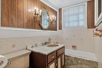 1252 Sharon St, Aliquippa, PA 15001 - Photo 17