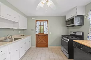 308 Sandy, Pittsburgh, PA 15116 - Photo 13