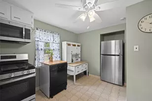 308 Sandy, Pittsburgh, PA 15116 - Photo 15