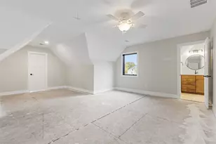 1037 Skyline Dr, Cecil, PA 15317 - Photo 35