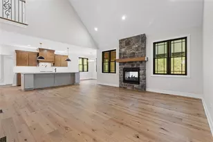 1037 Skyline Dr, Cecil, PA 15317 - Photo 7