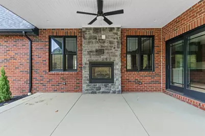 1037 Skyline Dr, Cecil, PA 15317 - Photo 43