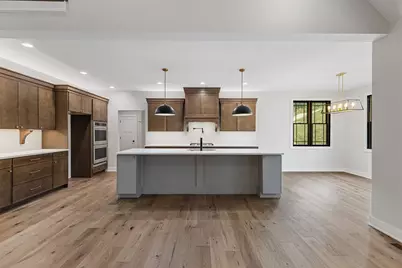 1037 Skyline Dr, Cecil, PA 15317 - Photo 11