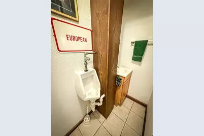 207 October Dr, Twp of But SE, PA 16002 - Photo 41