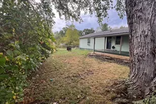 247 Manor Dr, Sugarcreek Boro, PA 16323 - Photo 13