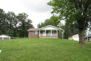 440 McClane Farm Rd, Chartiers, PA 15301 - Photo 1