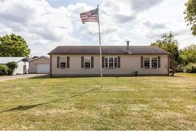 401 E. George St., Carmichaels-Cumberland, PA 15320 - Photo 1