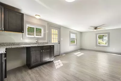 808 Mill St, Bridgeville, PA 15017 - Photo 11