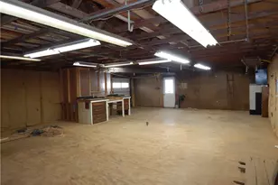 227 Aggas Rd, Center Township, PA 16061 - Photo 47