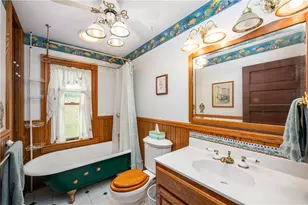 227 Aggas Rd, Center Township, PA 16061 - Photo 29