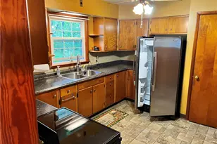 5 Woodbine Dr, Hempfield Township, PA 16125 - Photo 13