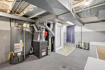 1141 Cloverfield Dr, Pittsburgh, PA 15227 - Photo 11