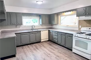 3170 Dutch Ridge Rd, Brighton Township, PA 15009 - Photo 9