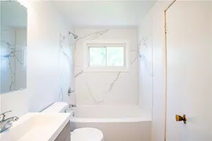 3170 Dutch Ridge Rd, Brighton Township, PA 15009 - Photo 17