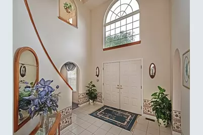 246 Jaclyn Dr, Cranberry Township, PA 16066 - Photo 3