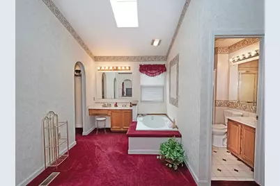 246 Jaclyn Dr, Cranberry Township, PA 16066 - Photo 25