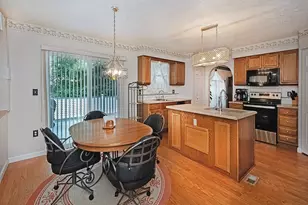 246 Jaclyn Dr, Cranberry Township, PA 16066 - Photo 5