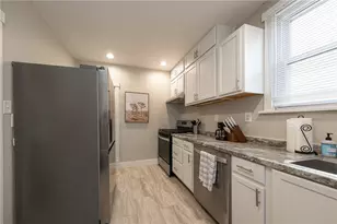 634 1/2 5th Ave, Coraopolis, PA 15108 - Photo 9