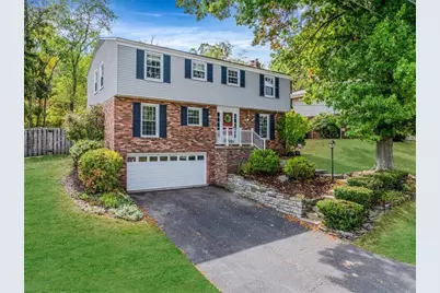 925 Waldwick Dr, Ross Twp, PA 15237 - Photo 1