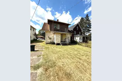 719 Spruce Ave, Sharon, PA 16146 - Photo 3