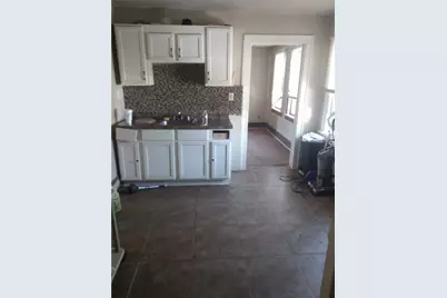 719 Spruce Ave, Sharon, PA 16146 - Photo 11