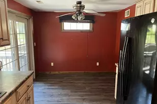 470 Donohoe Rd, Hempfield Township, PA 15601 - Photo 21