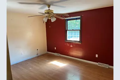 470 Donohoe Rd, Hempfield Township, PA 15601 - Photo 9