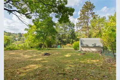 3390 Crestview Dr, Bethel Park, PA 15102 - Photo 19