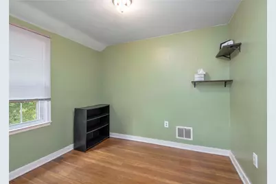 3390 Crestview Dr, Bethel Park, PA 15102 - Photo 15