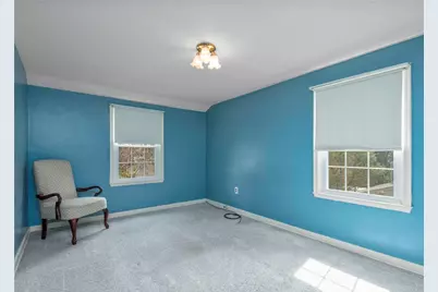 3390 Crestview Dr, Bethel Park, PA 15102 - Photo 11