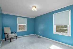 3390 Crestview Dr, Bethel Park, PA 15102 - Photo 11