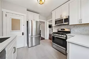 3234 Pinehurst Ave, Pittsburgh, PA 15216 - Photo 9