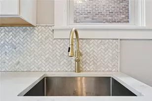 3234 Pinehurst Ave, Pittsburgh, PA 15216 - Photo 11